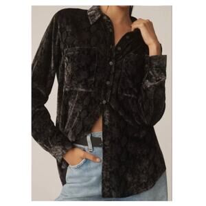 Pilcro Hadley Velvet Snakeskin Relaxed Fit Button Down Shirt, Black/Gray, Large